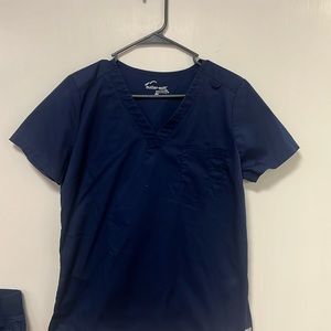UA Butter-Soft STRETCH Women's 1-Pocket V-Neck Tuck-In Scrub Top
